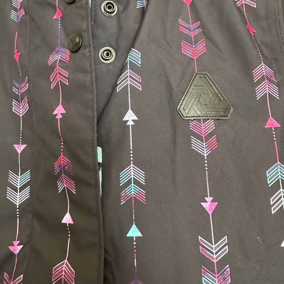 Aperture women’s black snowboard jacket size medium. - Picture 10 of 12